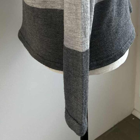 Max Studio 100% Extrafine Merino Wool Two-Tone Henley Sweater in Gray – US XL - Picture 7 of 11